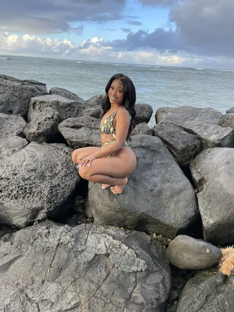 OnlyFans account  caramelfantasy97 header 2