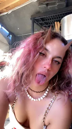 OnlyFans cuenta geekwzan avatar 1