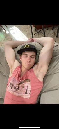 OnlyFans cuenta mrmofo222 header 2