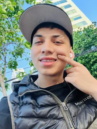 OnlyFans cuenta cl_sebas avatar 1