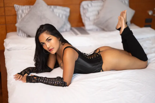OnlyFans cuenta lilyasianx header 2