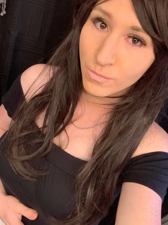 OnlyFans cuenta chelseathesiss1 header 2