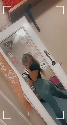 OnlyFans cuenta peachsncream115 avatar 1