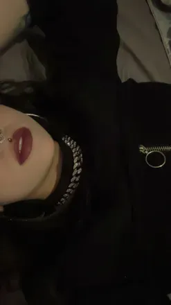 OnlyFans account  vs.bae avatar 1