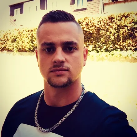 OnlyFans cuenta hornig145 header 2