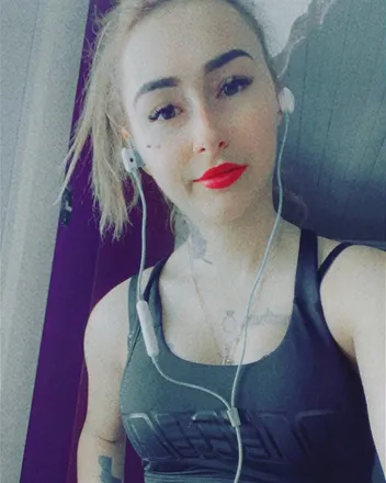OnlyFans cuenta u224824416 header 2