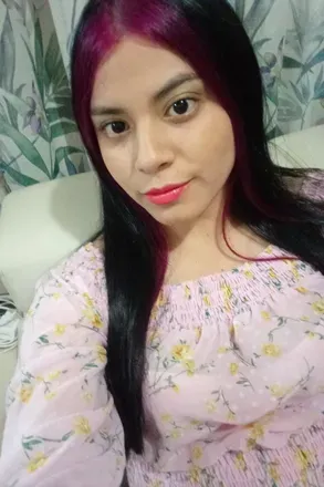 OnlyFans cuenta cutealice18 header 2