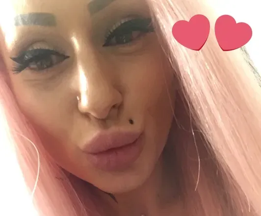 OnlyFans cuenta hotred69xxx header 2