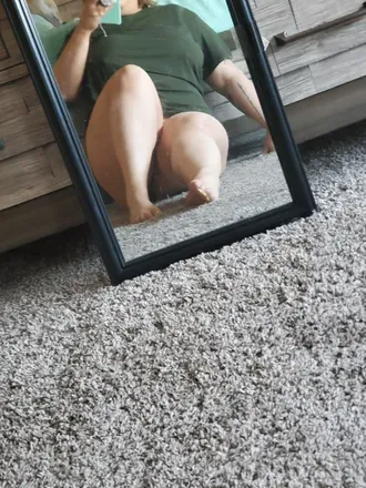 OnlyFans cuenta ivyannarogue header 2