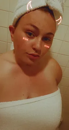 OnlyFans cuenta queencherryyy header 2