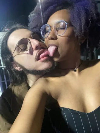 OnlyFans account  mrspurpleandmrred previous_avatars_1 3