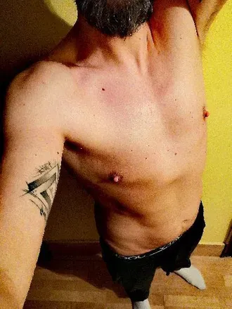 OnlyFans cuenta qbusbi33 avatar 1