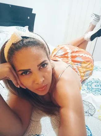 OnlyFans account  u122910017 header 2