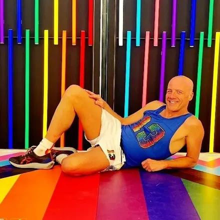 OnlyFans cuenta rainbowmassagevip avatar 1
