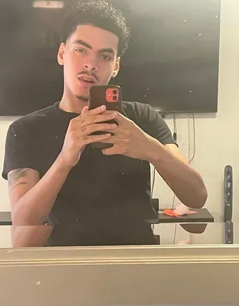 OnlyFans cuenta hennessydre avatar 1