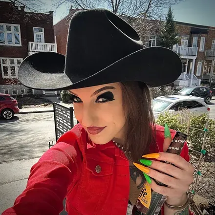 OnlyFans cuenta holymothermay avatar 1