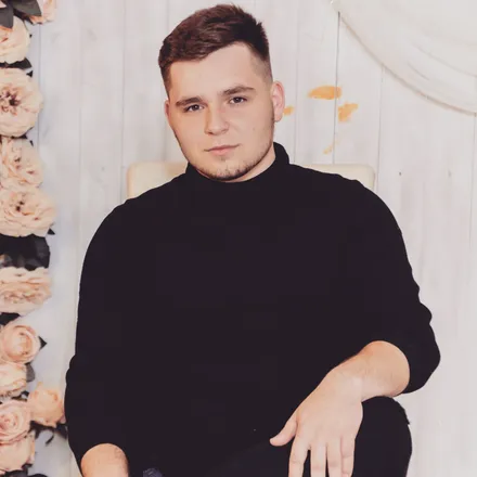 OnlyFans cuenta claudiu0 header 2