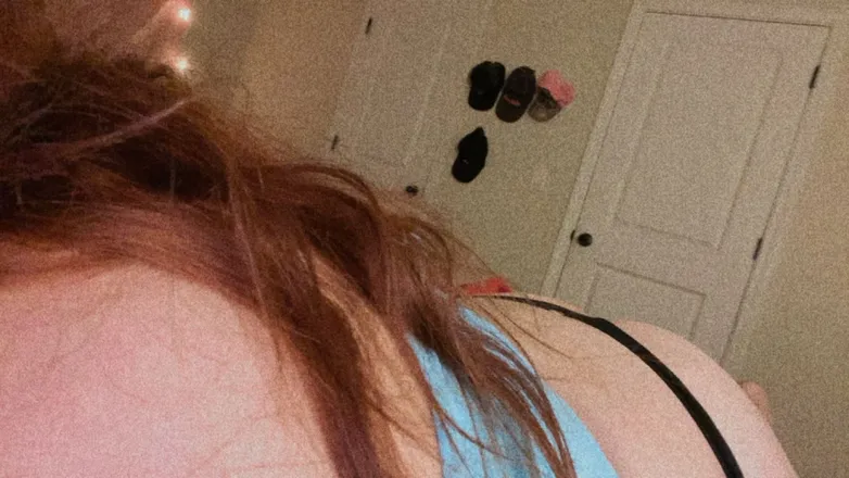 OnlyFans account  unswallowedcomititty header 2