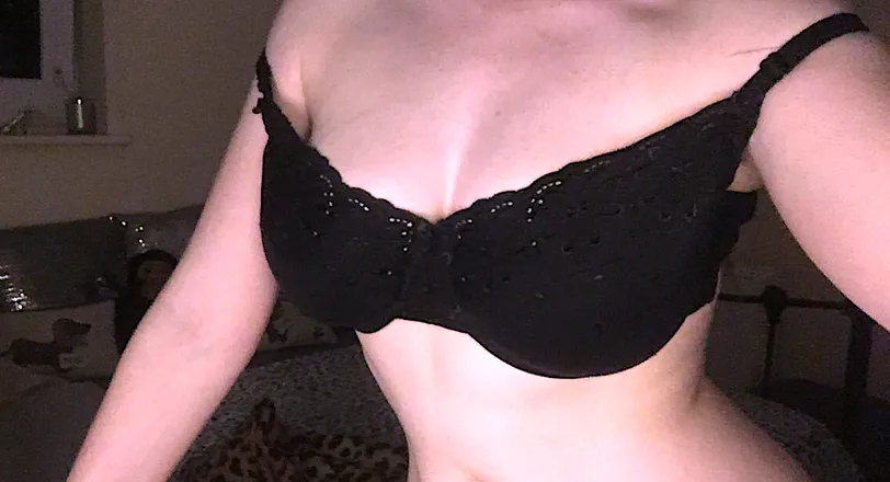 OnlyFans cuenta gingerkaitlynx header 2