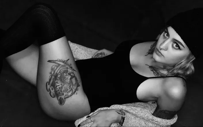 OnlyFans cuenta brattyblair header 2