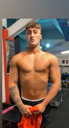 OnlyFans cuenta onlyfarls avatar 1