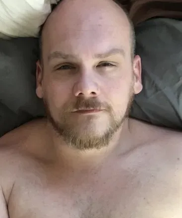 OnlyFans account  bearstevebare avatar 1