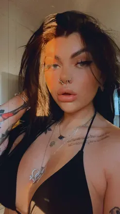OnlyFans account  lilinkbaby avatar 1