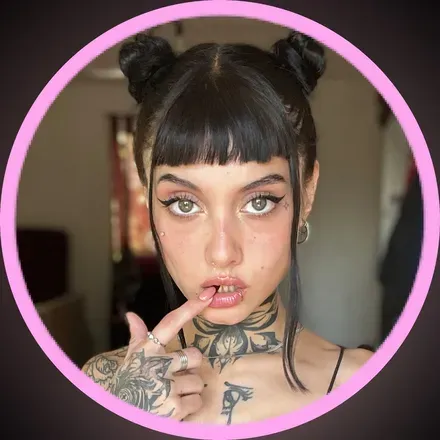 OnlyFans account  missroxykiss avatar 1