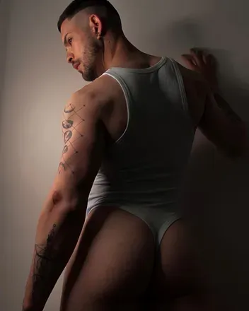 OnlyFans account  thisisalison avatar 1