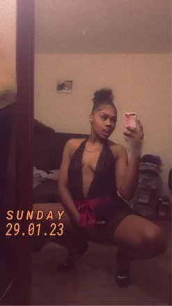 OnlyFans cuenta daryzuaxoxo header 2