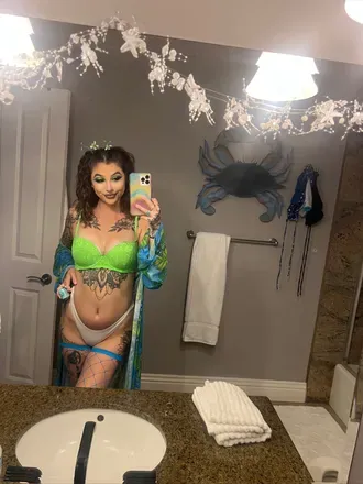 OnlyFans cuenta mooonshineee avatar 1