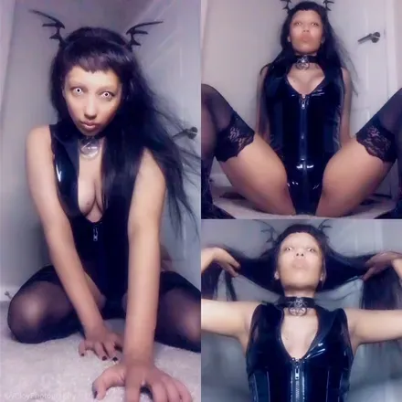 OnlyFans account  smittenkittenmeows-free avatar 1