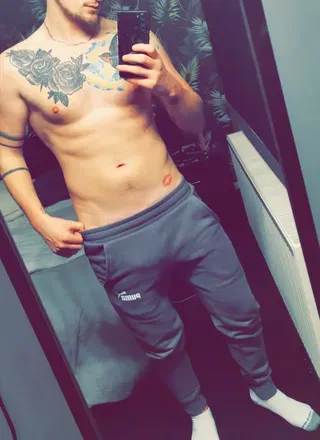 OnlyFans cuenta zaktw header 1