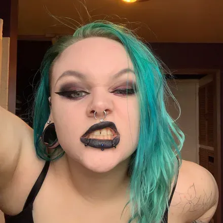 OnlyFans cuenta badlucksuccubitch avatar 1