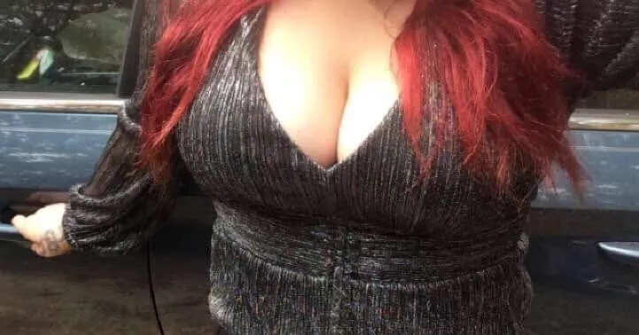 OnlyFans cuenta redhairbackbare header 2