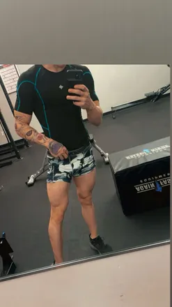OnlyFans cuenta fittwink001 header 2