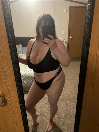 OnlyFans cuenta roxannelove2022 previous_avatars_1 3