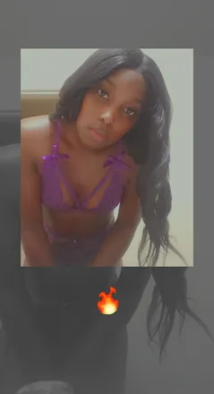 OnlyFans cuenta memphisgurl_ header 2