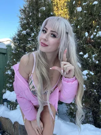 OnlyFans account  queenmedusaqueenmedusa avatar 1