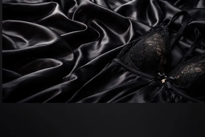 OnlyFans cuenta thisis_elara header 2