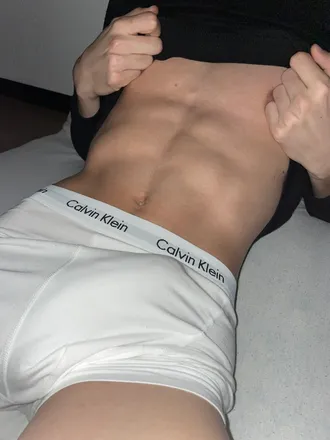 OnlyFans cuenta sweeboyhot header 2