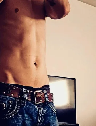 OnlyFans cuenta k11n15f15a header 2