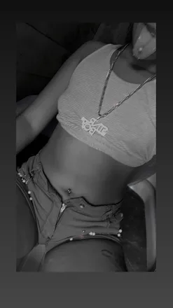 OnlyFans cuenta yameiry header 2