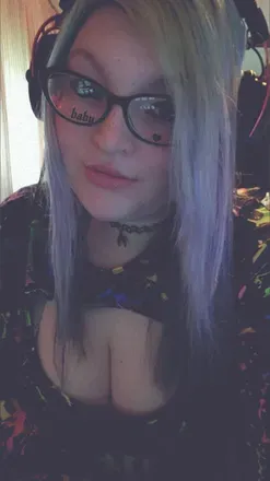 OnlyFans cuenta sexylittlewitch avatar 1