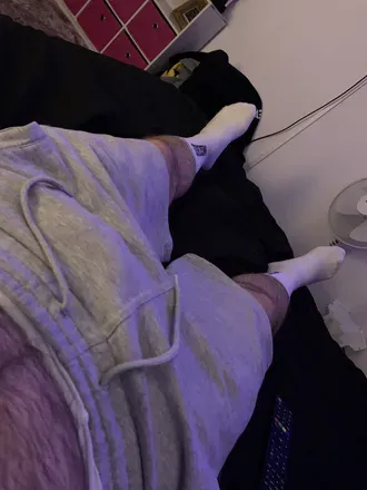 OnlyFans account  bearguy94 header 1