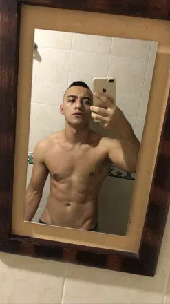 OnlyFans cuenta andreshenaofit avatar 1