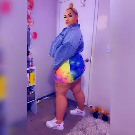 OnlyFans account  chynachunks avatar 1
