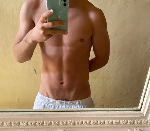 OnlyFans cuenta profootballer header 2