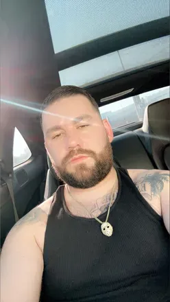 OnlyFans account  daddy_reaganx avatar 1