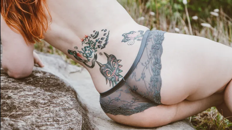 OnlyFans cuenta hylian.vampiress header 2